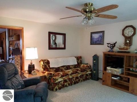 2564 Pine Ridge Rd, Lupton, MI 48635 photo 6