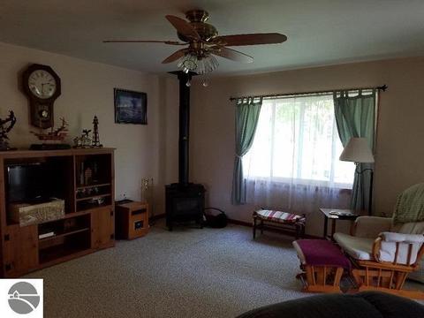 2564 Pine Ridge Rd, Lupton, MI 48635 photo 5