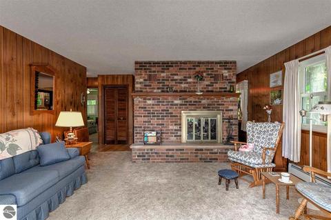 4283 E Shore Dr, Grawn, MI 49637 photo 6