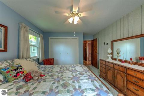 4283 E Shore Dr, Grawn, MI 49637 photo 15