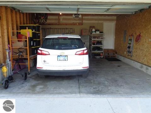 6032 E Baseline Rd, Mount Pleasant, MI 48858 photo 9
