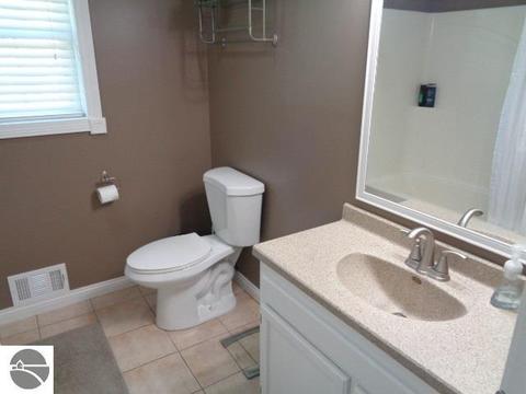 6032 E Baseline Rd, Mount Pleasant, MI 48858 photo 20
