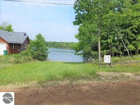 3515 Lake Shore Dr, Lupton, MI 48635 photo 9