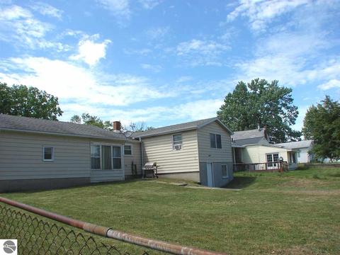 519 S Ithaca St, Ithaca, MI 48847 photo 6