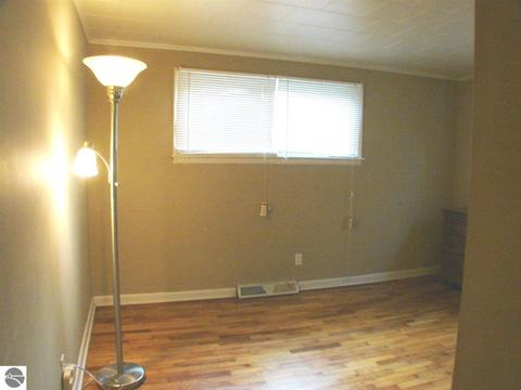 519 S Ithaca St, Ithaca, MI 48847 photo 23