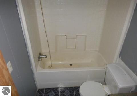 6450 E Pleasant Valley Rd, Shepherd, MI 48883 photo 11