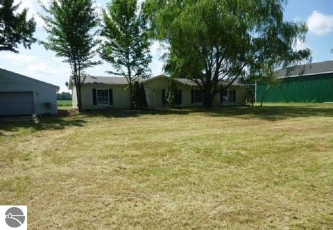 6450 E Pleasant Valley Rd, Shepherd, MI 48883 photo 18