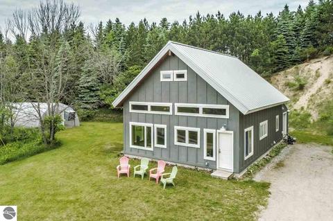 3505 E Gatzke Rd, Cedar, MI 49621 photo 1