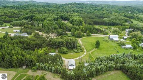 3505 E Gatzke Rd, Cedar, MI 49621 photo 23