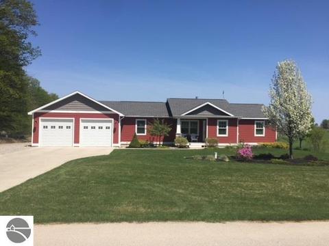 7562 E Meadows Dr, Cedar, MI 49621 photo 1