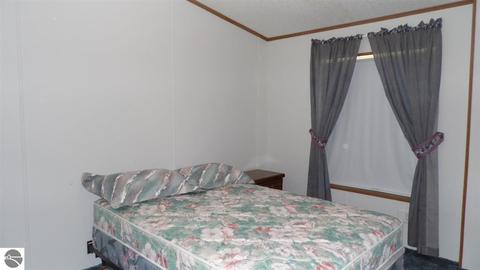 480 Third St, Lupton, MI 48635 photo 13