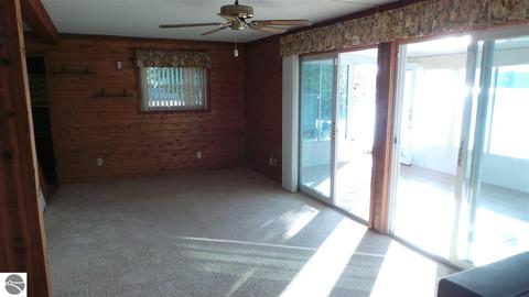 3697 Lakeside Dr, Lupton, MI 48635 photo 12