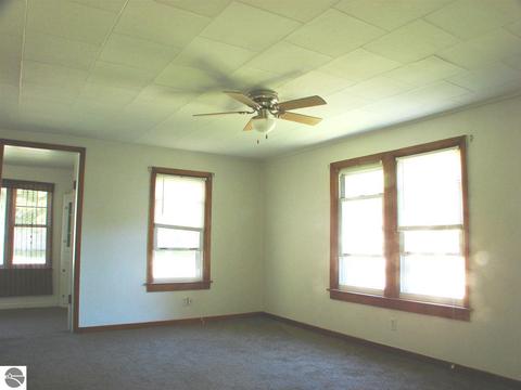 214 Union St, Ithaca, MI 48847 photo 13