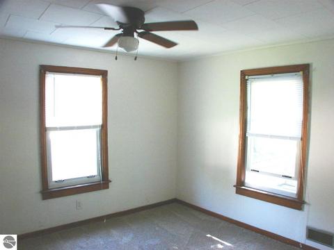 214 Union St, Ithaca, MI 48847 photo 18