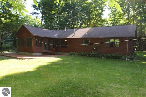 860 Ellinger Rd, Alanson, MI 49706 photo 27