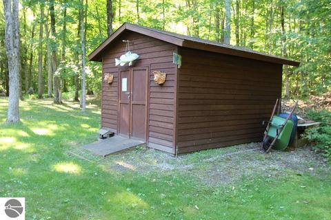 860 Ellinger Rd, Alanson, MI 49706 photo 28