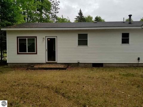 2903 Maple, Hale, MI 48739 photo 4