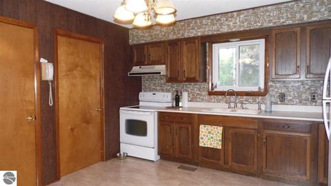 3801 Birch Dr, Lupton, MI 48635 photo 11