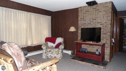 3801 Birch Dr, Lupton, MI 48635 photo 8