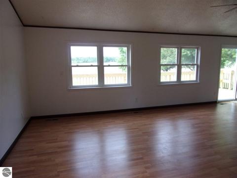 4424 E Rose City Rd, Lupton, MI 48635 photo 8
