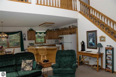 983 Gitchegumee Dr, Buckley, MI 49620 photo 7