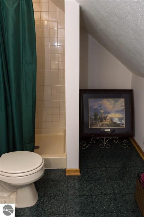 983 Gitchegumee Dr, Buckley, MI 49620 photo 23