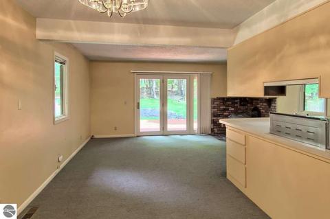 4702 Springbrook Dr, Williamsburg, MI 49690 photo 10