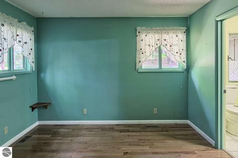 4702 Springbrook Dr, Williamsburg, MI 49690 photo 18