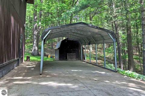 4702 Springbrook Dr, Williamsburg, MI 49690 photo 35