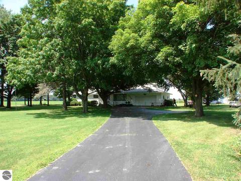 3244 S Bagley Rd, Ithaca, MI 48847 photo 27