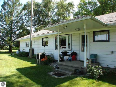 3244 S Bagley Rd, Ithaca, MI 48847 photo 22