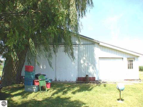 3244 S Bagley Rd, Ithaca, MI 48847 photo 25