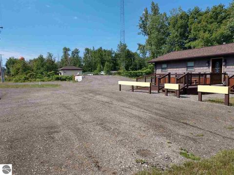 4490 E Huron Rd, Au Gres, MI 48703 photo 3