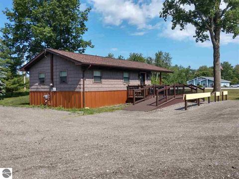 4490 E Huron Rd, Au Gres, MI 48703 photo 6