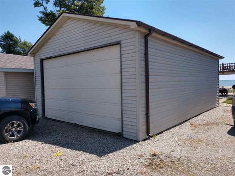 3736 E Michigan Ave, Au Gres, MI 48703 photo 3