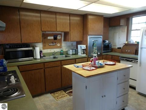 3736 E Michigan Ave, Au Gres, MI 48703 photo 9