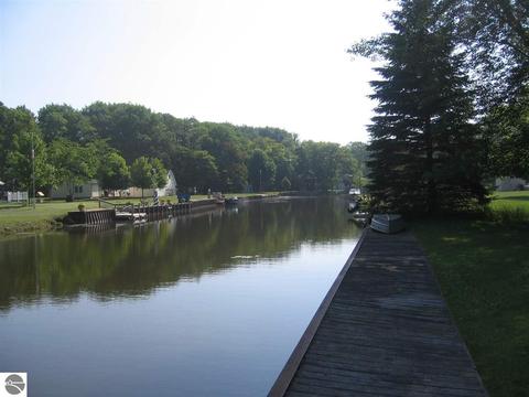 2429 Bay Ridge Dr, Au Gres, MI 48703 photo 6