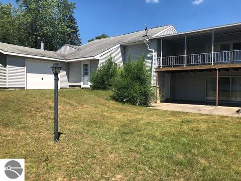 3701 Shore Dr, Weidman, MI 48893 photo 13