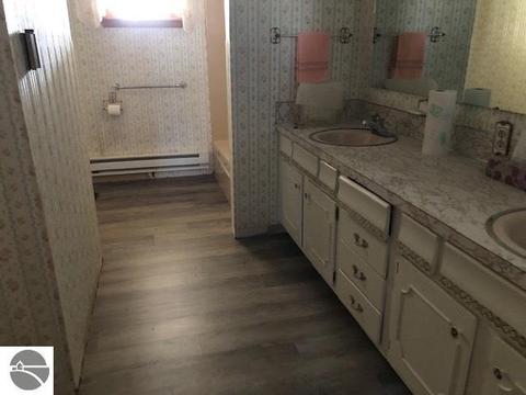 3701 Shore Dr, Weidman, MI 48893 photo 23
