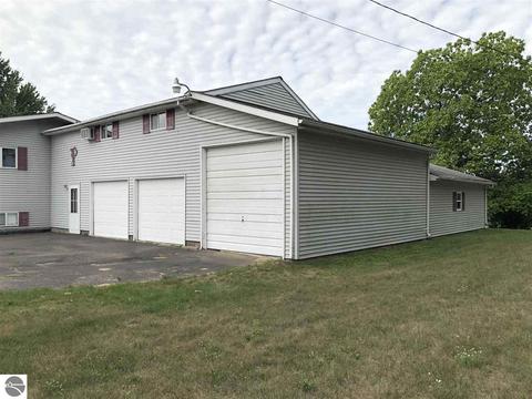 3701 Shore Dr, Weidman, MI 48893 photo 27