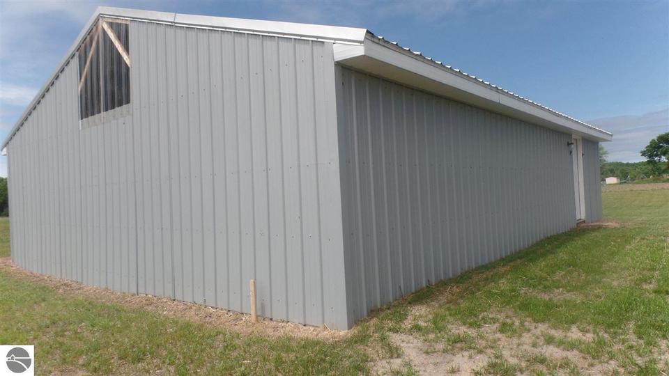  5742 S Coldwater Rd, Remus, MI 49340 photo 7