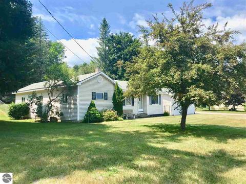 9144 S Nelson Rd, Cedar, MI 49621 photo 43