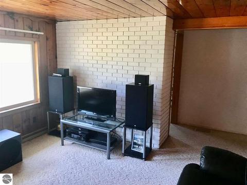 9144 S Nelson Rd, Cedar, MI 49621 photo 17