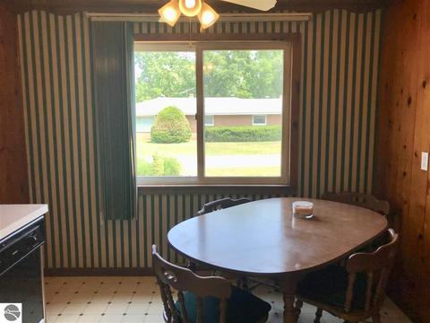 9144 S Nelson Rd, Cedar, MI 49621 photo 14