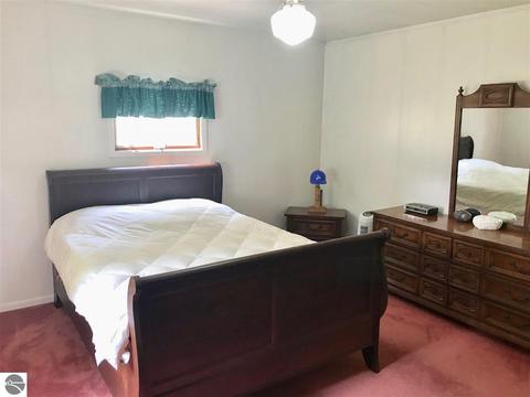 9144 S Nelson Rd, Cedar, MI 49621 photo 24