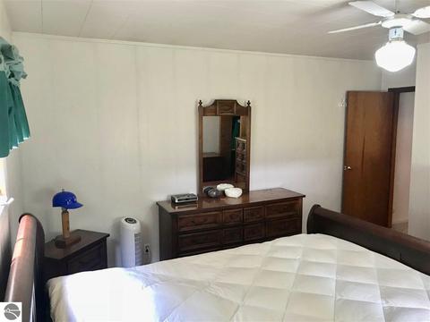 9144 S Nelson Rd, Cedar, MI 49621 photo 23