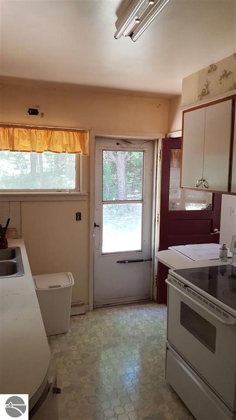 11270 S Cedar, Cedar, MI 49621 photo 5
