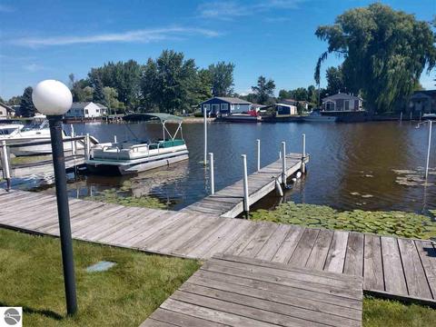 3103 Midshipman Dr, Au Gres, MI 48703 photo 2
