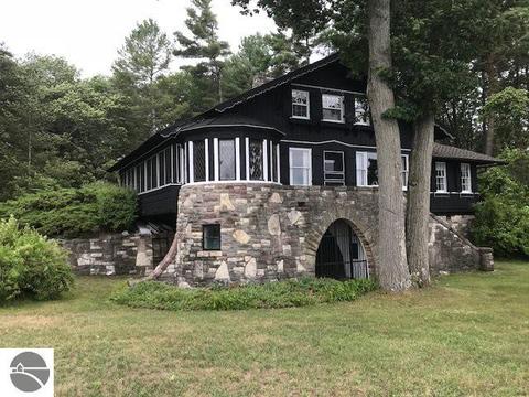 625 S Crescent Ave, Au Gres, MI 48703 photo 2