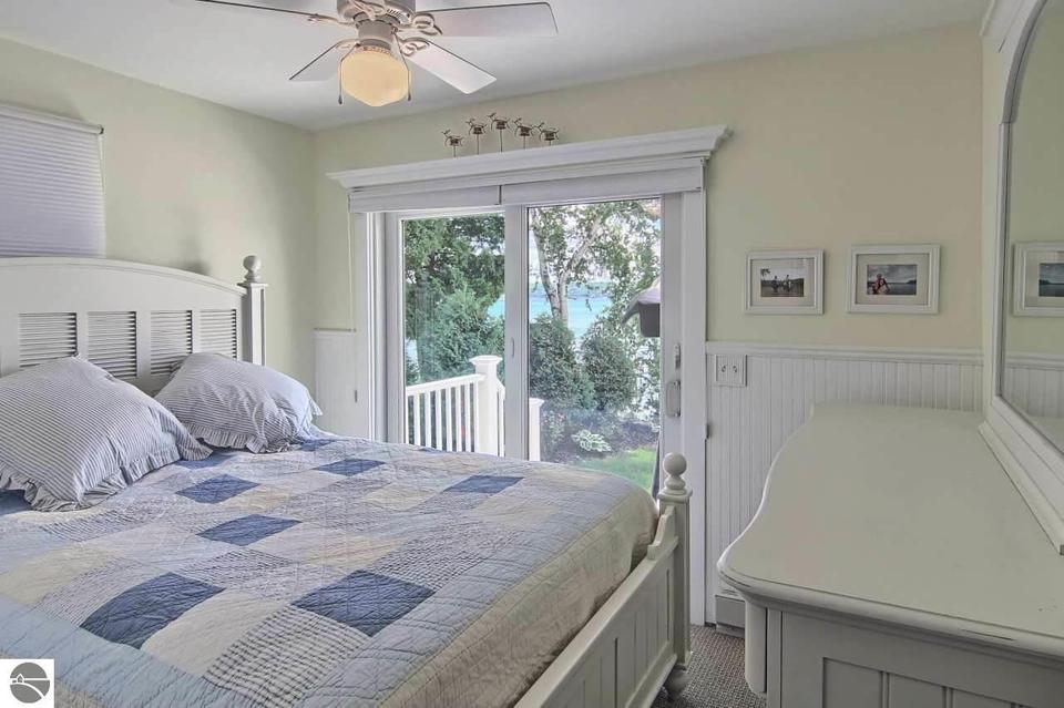  6585 Crystal Dr, Beulah, MI 49617 photo 26